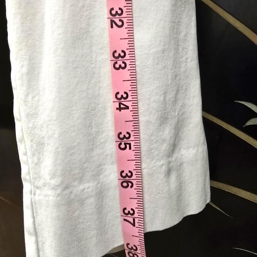 2/$30 Chicos So Slimming Women's White Pull Up Ankle‎ Cropped Pants Size 2.5 - Picture 5 of 10